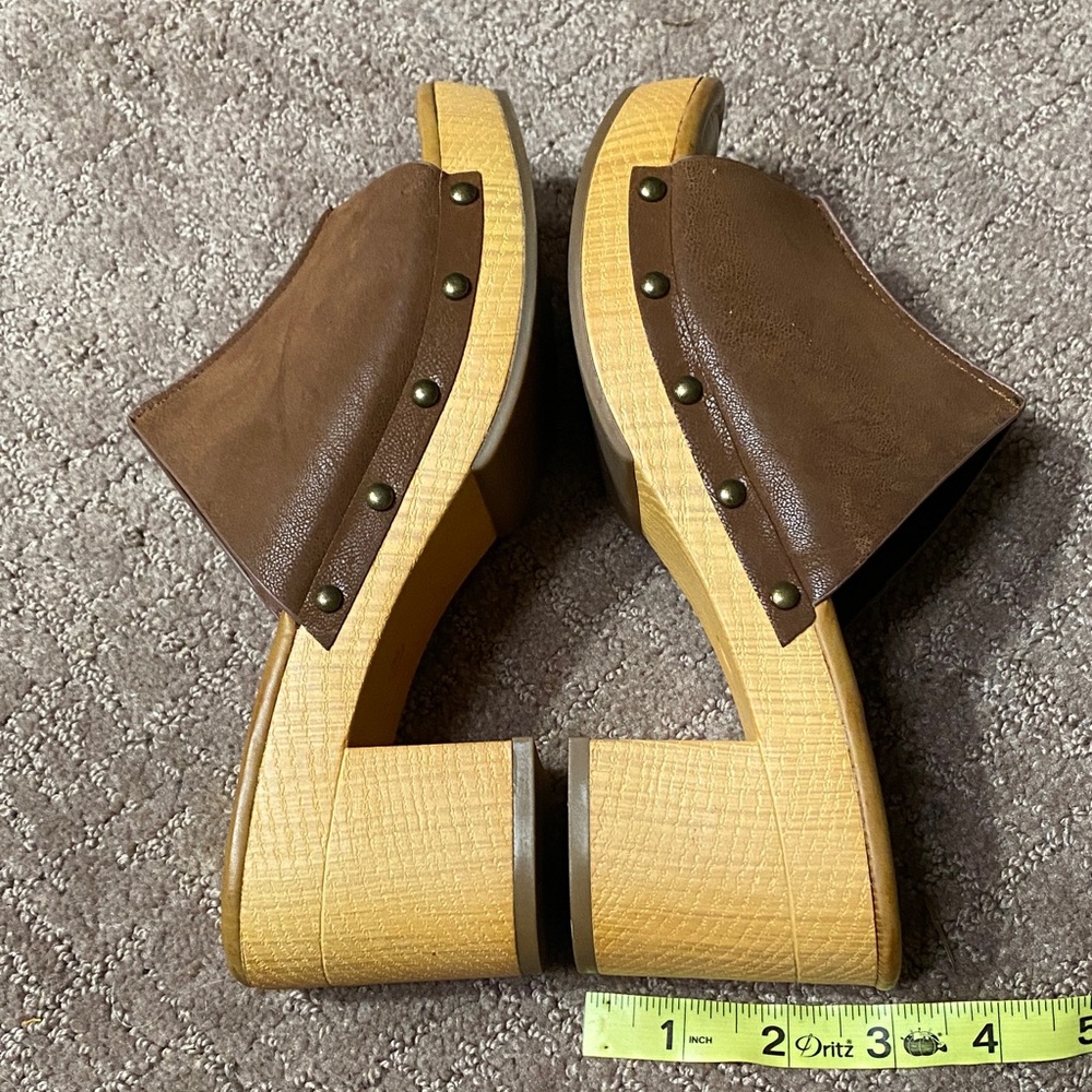 MIA Women's Tan and Brown Block Heel Mules 8.5 Office Spring Summer - Picture 6 of 10